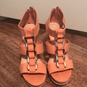 peach and tan colored heels
